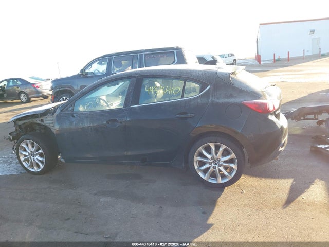 JM1BM1M35F1265927 Mazda MAZDA3