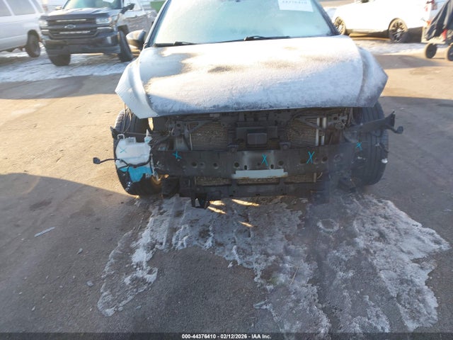 JM1BM1M35F1265927 Mazda MAZDA3