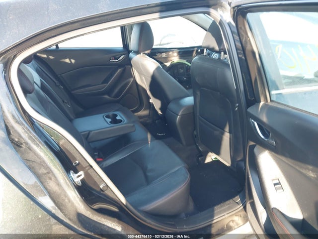 JM1BM1M35F1265927 Mazda MAZDA3