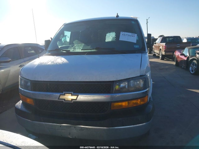1GCWGAFP5N1155080 Chevrolet Express Cargo Rwd 2500 Regular Wheelbase Wt