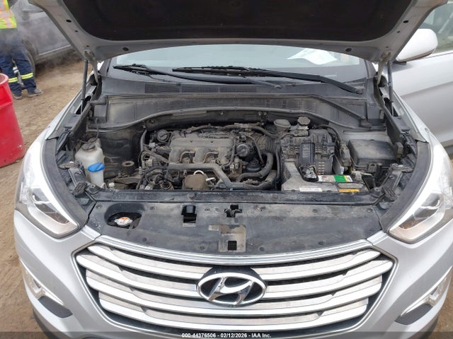 KM8SMDHF9GU144481 Hyundai Santa Fe Se