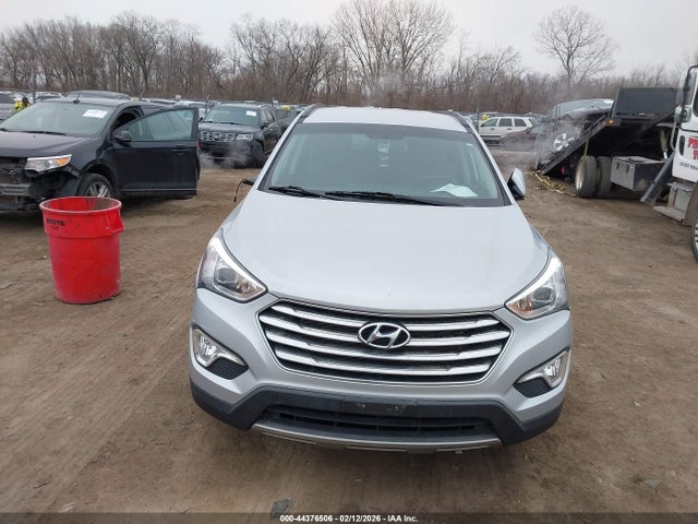 KM8SMDHF9GU144481 Hyundai Santa Fe Se