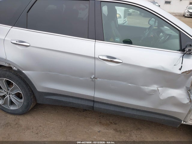 KM8SMDHF9GU144481 Hyundai Santa Fe Se