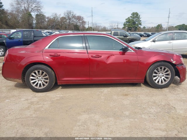 2C3CCAAG3EH166445 Chrysler 300