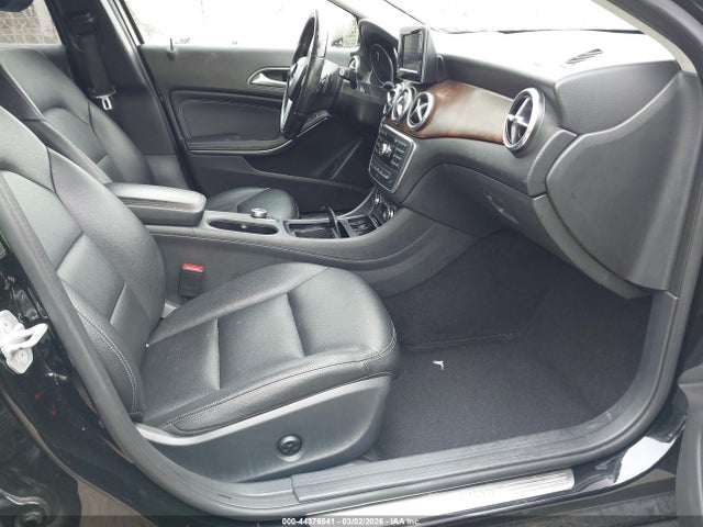 2015 MERCEDES-BENZ GLA 250 WDCTG4EB4FJ134646 Photo 4