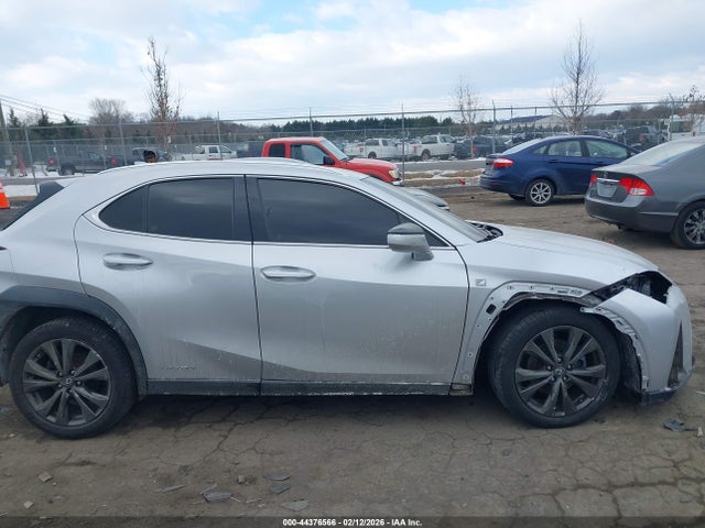 2019 Lexus Ux 250h F Sport მანქანა იყიდება აუქციონზე, vin: JTHU9JBH1K2008338, აუქციონის ნომერი: 44376566