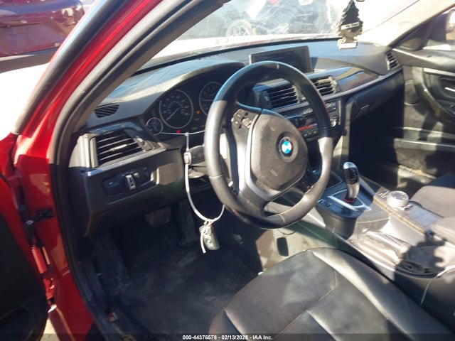 2015 Bmw 328i Xdrive მანქანა იყიდება აუქციონზე, vin: WBA3B5G55FNS17476, აუქციონის ნომერი: 44376578