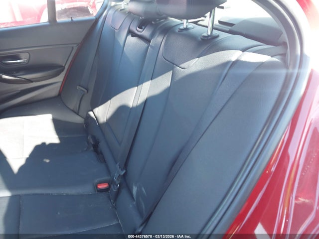 2015 Bmw 328i Xdrive მანქანა იყიდება აუქციონზე, vin: WBA3B5G55FNS17476, აუქციონის ნომერი: 44376578