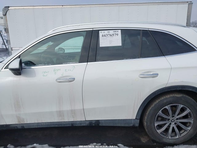 Продажа на аукционе авто 2023 Mercedes-benz Glc 300 4matic Suv, vin: W1NKM4HB8PF057878, номер лота: 44376579