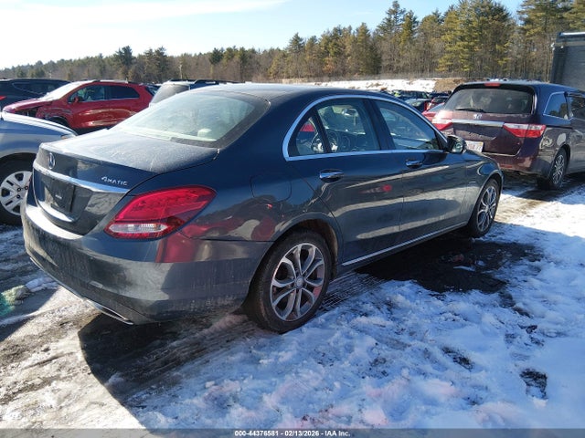 55SWF4KB7GU143519 Mercedes-Benz C 300 4matic
