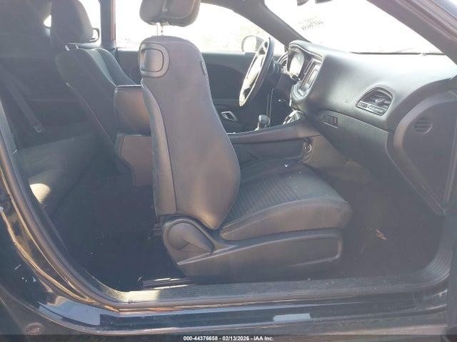 Dodge Challenger Sxt 2017 2C3CDZAG0HH588950 Image 5