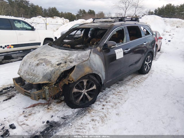 5XYPHDA57HG314811 KIA Sorento 3.3l Ex