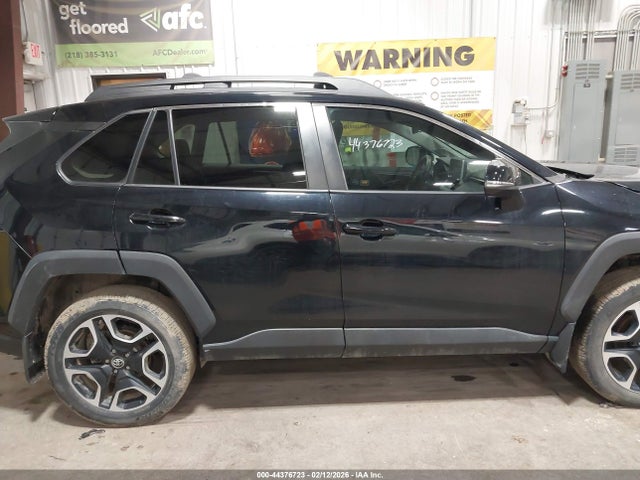 Toyota Rav4 Adventure 2019 2T3J1RFV5KW050108 Image 14