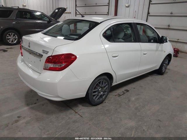 2017 MITSUBISHI MIRAGE G4 ML32F3FJXHHF14210 Photo 3