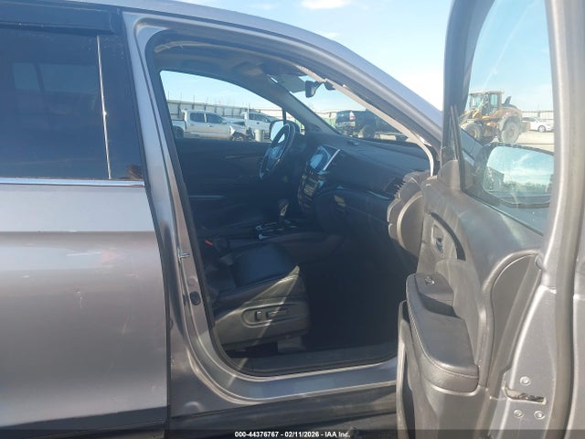 Honda Ridgeline Rtl-e 2019 5FPYK3F76KB016833 Image 5