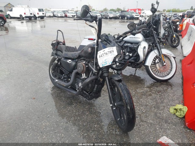 2019 HARLEY-DAVIDSON XL883 1HD4LE23XKC427070