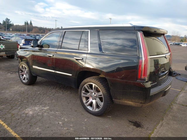 2015 CADILLAC ESCALADE 1GYS4MKJ1FR540336 Photo 2