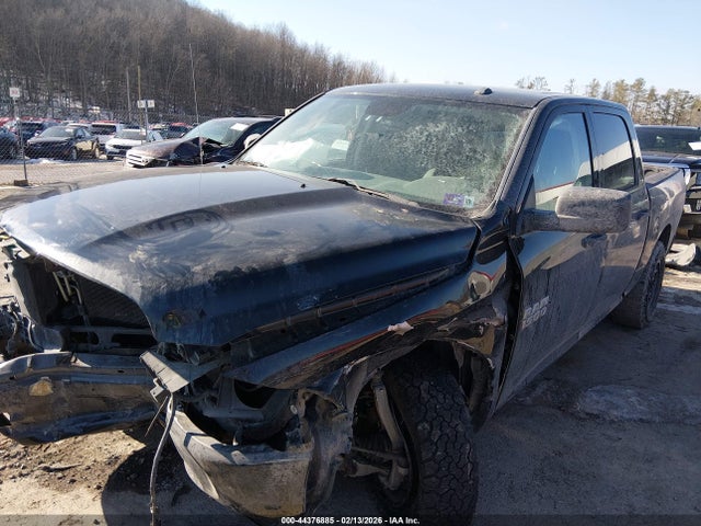 44376885 :رقم المزاد ، 3C6RR7KT7GG220505 vin ، 2016 Ram 1500 Tradesman مزاد بيع