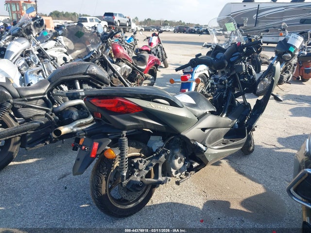 MH3SH10Y8LK002683 Yamaha Czd300 A