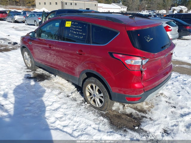 Ford ESCAPE SE 2018 1FMCU9GD2JUB92753 Image 3