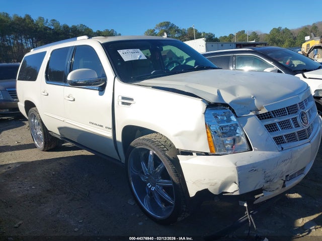 2014 CADILLAC ESCALADE ESV 1GYS3JEF1ER241548