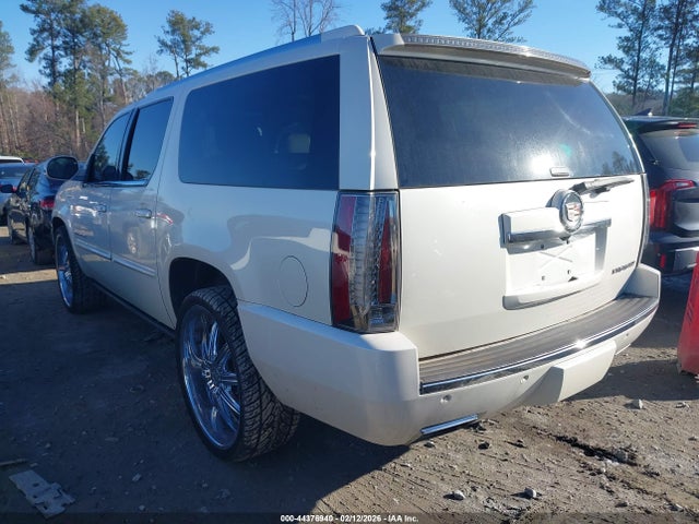 2014 CADILLAC ESCALADE ESV 1GYS3JEF1ER241548 Photo 2