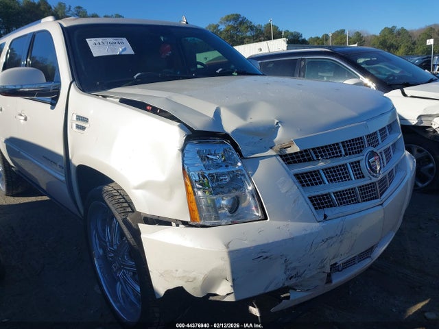 2014 CADILLAC ESCALADE ESV 1GYS3JEF1ER241548 Photo 5