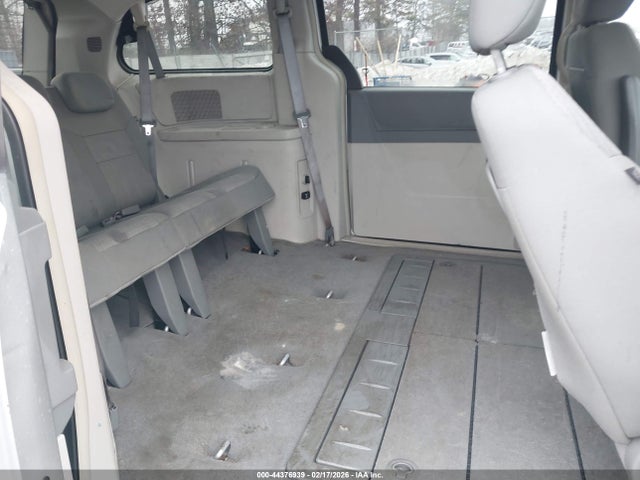 44376939 :رقم المزاد ، 2A8HR54P88R129529 vin ، 2008 Chrysler Town & Country Touring مزاد بيع