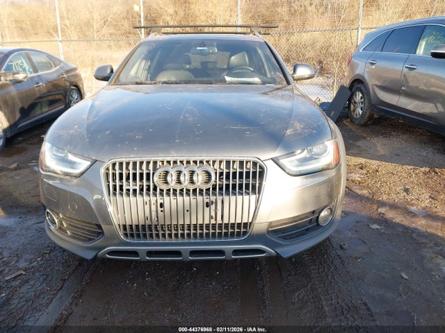 Продажа на аукционе авто 2016 Audi Allroad 2.0t Premium, vin: WA1UFAFL4GA008009, номер лота: 44376968