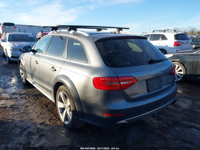 2016 AUDI ALLROAD WA1UFAFL4GA008009 Photo 2