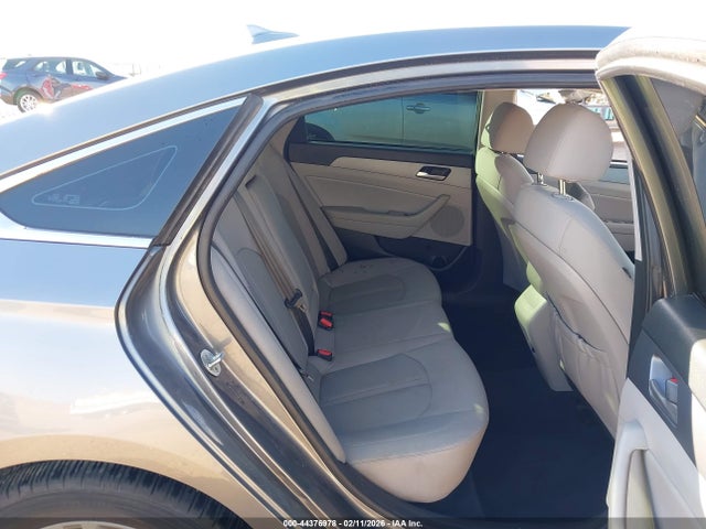 5NPE34AF8JH636130 Hyundai SONATA SEL