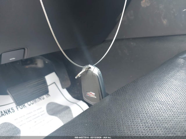 44377014 :رقم المزاد ، 1GYS4BKJ5JR401209 vin ، 2018 Cadillac Escalade Luxury مزاد بيع