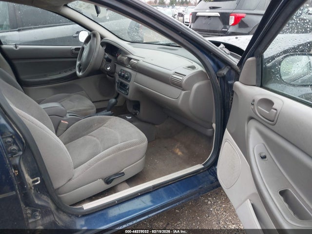 2005 Chrysler Sebring მანქანა იყიდება აუქციონზე, vin: 1C3EL46X45N622298, აუქციონის ნომერი: 44377032
