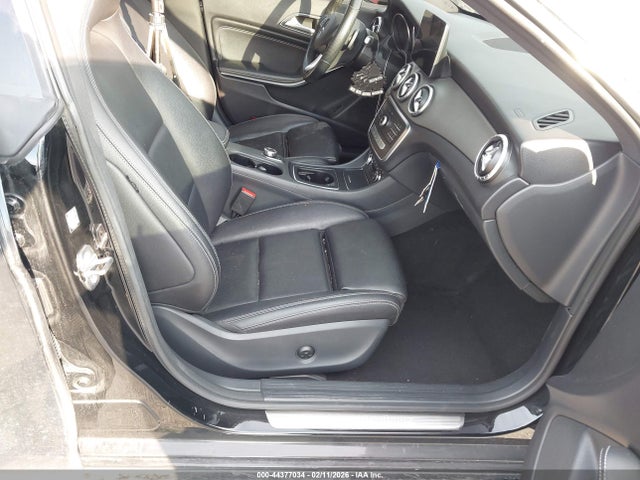 Продаж на аукціоні авто 2019 Mercedes-benz Cla 250 4matic, vin: WDDSJ4GB1KN723968, номер лоту: 44377034