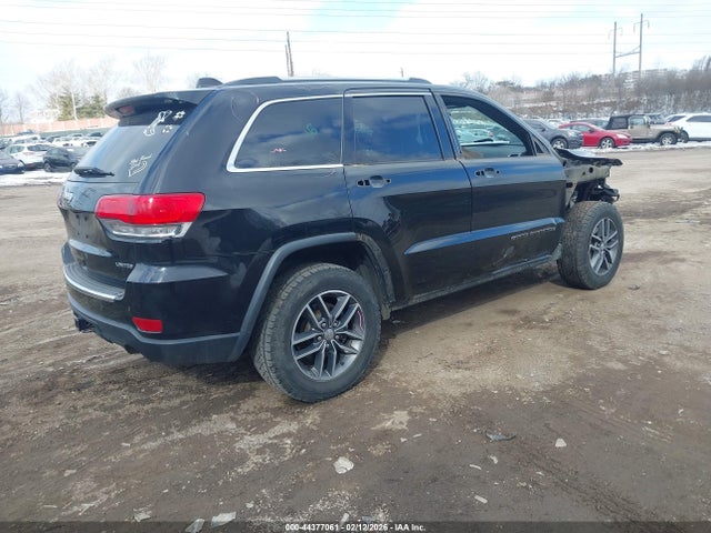1C4RJFBG0JC127347 Jeep Grand Cherokee Limited 4x4