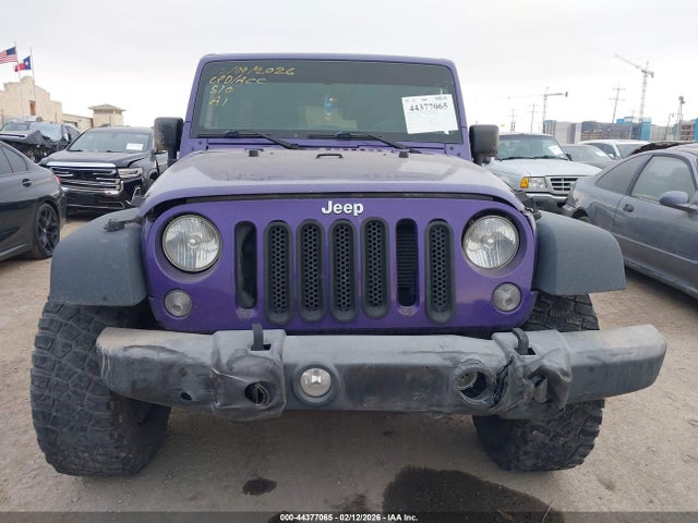 1C4BJWDG6JL869699 Jeep Wrangler Jk Unlimited Sport 4x4