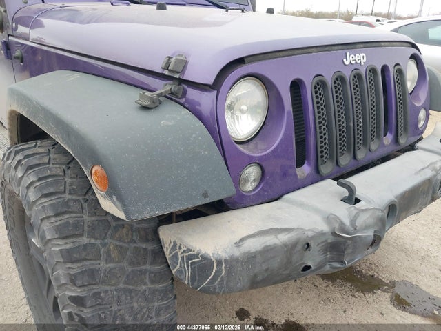 1C4BJWDG6JL869699 Jeep Wrangler Jk Unlimited Sport 4x4