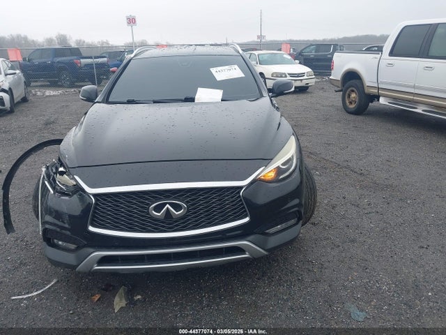 44377074 :رقم المزاد ، SJKCH5CR9HA028279 vin ، 2017 Infiniti Qx30 Premium مزاد بيع