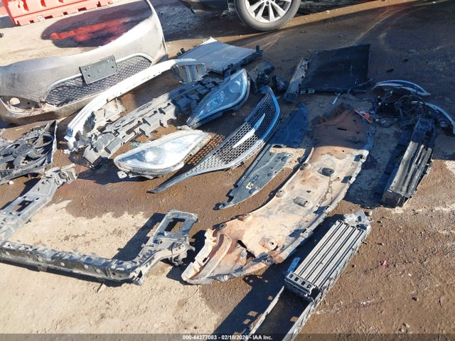 44377083 :رقم المزاد ، 2C4RC1FG2JR293352 vin ، 2018 Chrysler Pacifica Touring Plus مزاد بيع