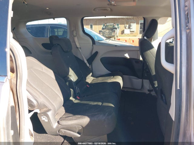 2018 CHRYSLER PACIFICA 2C4RC1FG2JR293352 Photo 7