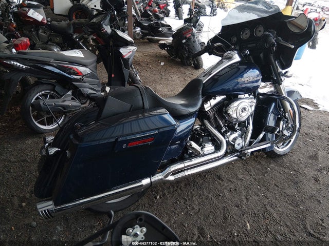2012 HARLEY-DAVIDSON FLHX 1HD1KBM12CB619980 Photo 3