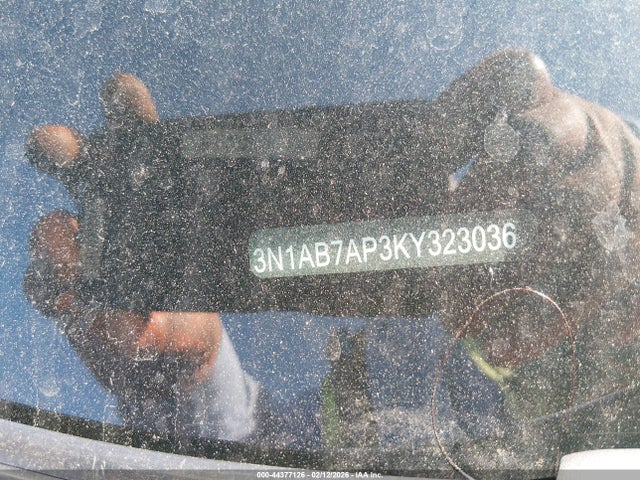 3N1AB7AP3KY323036 Nissan SENTRA SV