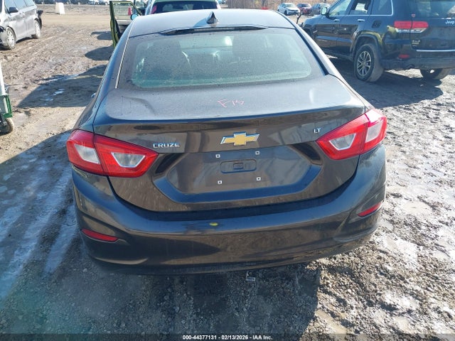 1G1BE5SM9H7246189 Chevrolet Cruze Lt Auto