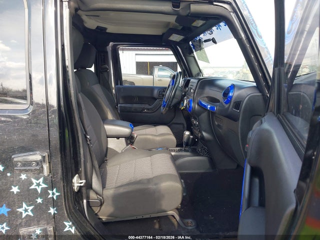 2011 JEEP WRANGLER UNLIMITED 1J4BA5H12BL602006 Photo 4
