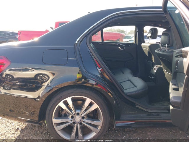 Mercedes-Benz E 350 2014 WDDHF5KB4EB062550 Image 8