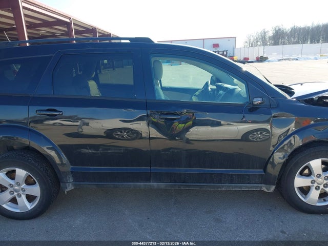 44377213 :رقم المزاد ، 3D4PH1FG5BT554418 vin ، 2011 Dodge Journey Mainstreet مزاد بيع