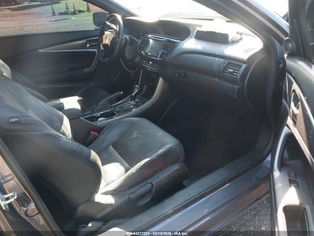 Продажа на аукционе авто 2017 Honda Accord Ex-l V6, vin: 1HGCT2B89HA006504, номер лота: 44377223