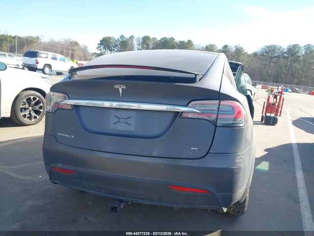 5YJXCBE25JF121055 Tesla Model X 100d/75d/p100d