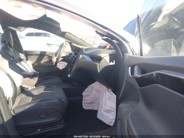 2018 TESLA MODEL X 5YJXCBE25JF121055 Photo 4