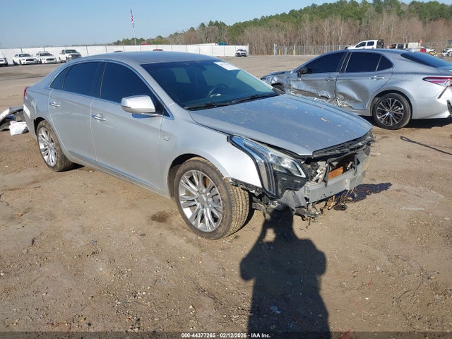 2018 CADILLAC XTS 2G61M5S32J9161831 Photo 0
